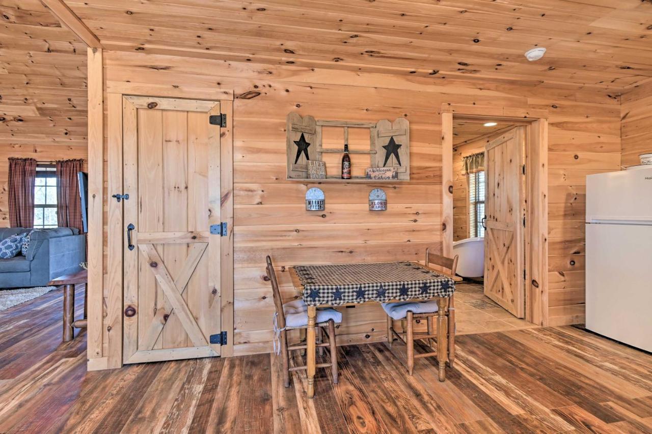 Quiet And Secluded Berea Cabin On 70-Acre Farm! المظهر الخارجي الصورة